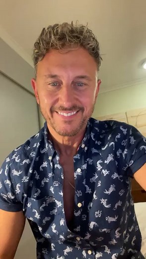 Here's Ian Waite all the way from Australia with a message about our Strictly Summer Roadshows with special guest Robin Windsor 🕺💃 Come & join us for 3 hours of Strictly FitSteps Fun! 💃FitSteps Masterlcasses with Ian, Jayd & Jenna 🕺Masterclass with Robin 💃Beautiful Showdances from Robin & Crystal Main Tickets available at https://www.fitstepsshop.co.uk/collections/fitsteps-events #FitSteps #Summer #FitStepsEvents #dance #fitness #dancefitness #ballroom #ballroomdance #Strictly | FitSteps