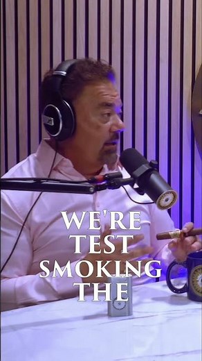 Cigar Smoking: Nose vs. Mouth Inhale Explained #shorts