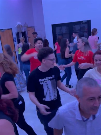 Partnerwork is the foundation of all dance ✨ come visit one of our many locations to get started on your salsa journey today! #SalsaKings #salsaclasses #miamisalsa #thingstodoinmiami #danceclasses