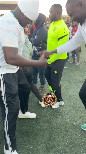 Vidéos de Zémbré ✪ (@zemb.re) avec son original - Zémbré ✪