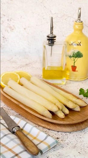 The trick to PERFECT white asparagus (without strings) #asparagus #recipes #youtubeshorts