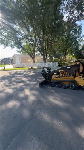 4.6K views · 30 reactions | Paul, Ian & John crushing it!  #TreeService #TreeRemoval #Crane #Arborist #Teamwork #SaltLakeCity #Utah | Rent A Monkey Tree Service | Facebook