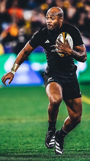 Mark Telea out here playing human pinball 🎮 #TheBestRun | All Blacks