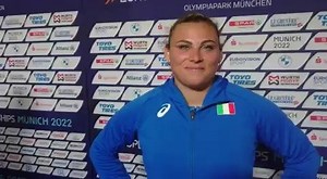 #Munich2022 🥉 Parla Sara Fantini, bronzo europeo del martello: “Con la stagione che ho fatto, non era quello che mi aspettavo: non tanto per il colore della medaglia ma per come ho affrontato la gara. È comunque una medaglia che ci dà certezze! Step by step” #BackToTheRoofs | Federazione Italiana di Atletica Leggera