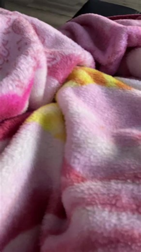 Guys i sound like my nose is blocked but yall dont judge😔