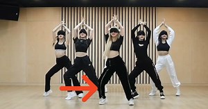 GFRIEND's Dance Skills Can Be Proved With Just 5 Screencaps From Their Blindfolded Dance Practice