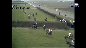 Let's join them on the second circuit of the 1973 Grand National 😍 Front-running Crisp, carrying 12st and ridden by Richard Pitman, is having a ball. Red Rum with 10st 9lb on his back, is giving pursuit under Brian Fletcher. #GrandNationalDay @AintreeRaces | Racing TV