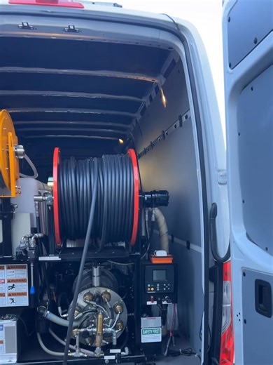 St. Louis Hydro Jetting ￼Service! We Hydro Jet Year Around! No matter the temperature! #customerservice #stlouis #draincleaning #plumbingservices #24hourservice #plumbingservice #UpfrontPricing #plumber #DrainageSolutions #homeservices #inspection #emergencyservices #localbusiness #familybusiness #uncloggingdrains 314-372-0299 www.ablerooter.com | Able Rooter