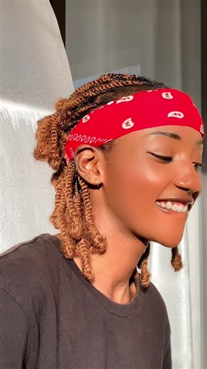 🚶‍♂️B (@dus_t3)’s videos with original sound - SPARK LYRICS✨