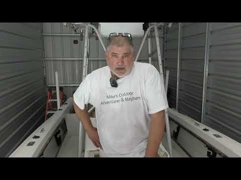 "Project Mako" part 1 of the Series Restore a Classic 1978 Mako Boat