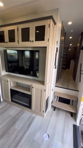 2026 Forest River Cardinal 33CHEF