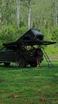 The Onyx 270 awning is officially live. Featuring a sleek all-black design, coloured LED lighting and a smart dual opening layout that works with rear or side opening rooftop tents, it’s built to deliver serious coverage, durability and ease of use. Designed for real Australian conditions with the strength and finish you expect from a premium 270 awning. | 23 ZERO Australia