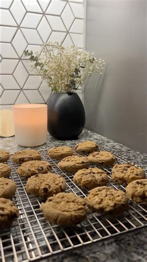 Cozy reset day | fresh sheets, cleaning, baking cookies & tea time