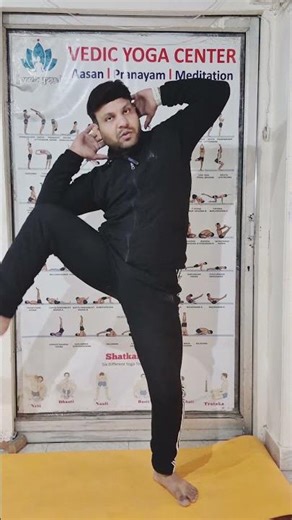 #weightloss #fatloss #fatlossworkout #sidefatloss #bodytransformation #yogaworkout #fatlossjourney