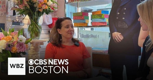 Author of Bridgerton, Julia Quinn, discusses season 4, Boston Book Festival and romance bookstores