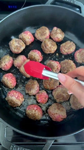 Classic 1950s Meatball Casserole | Cozy Family Dinner Recipe