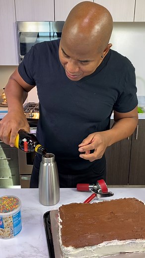 The Tipsy Cake 🍹🍰🍹 | Tipsy Bartender