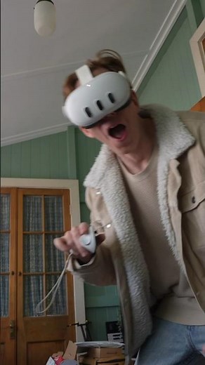 Scanning my house into Minecraft VR 👀