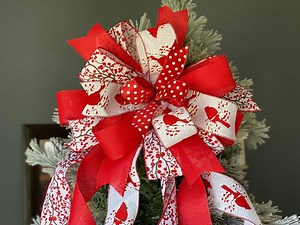 Cardinal Bow Christmas Tree Topper, Red Bird Bow, Red and White Decor - Etsy