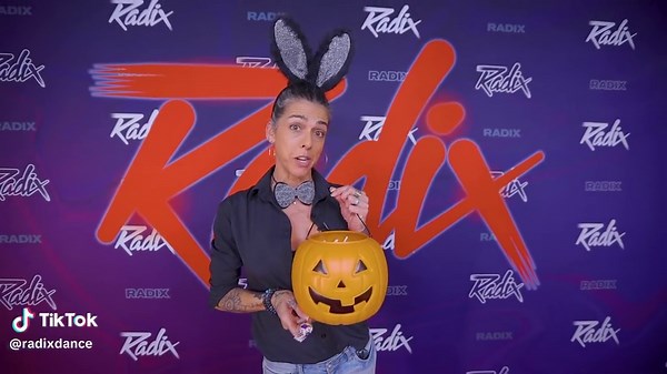 Happy Halloween from the RADIX fam to yours 🎃 #radixdance#danceontheedge#radix#halloween