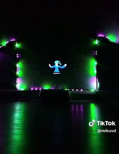 Experience Miku's Stunning MMD Hologram Concert