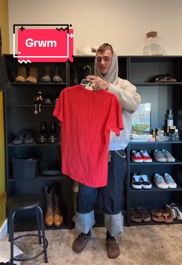 Dressing Up with Denim and Cowboy Boots: Outfit Ideas