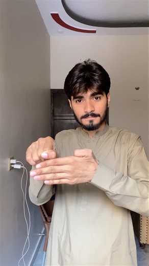 How to cut your finger magic trick 😮 Viral 🤯😱💯 #shortsfeed #ytshorts #shortvideo #shorts