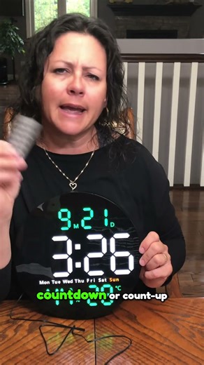 Brauthon 10 LED Wall Clock Review - Smart, Easy & Bright