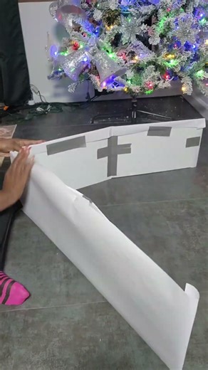 ​How to Make a Custom Tree Collar with Foam Board & Contact Paper