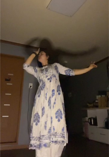 “Raajhan” 💫 semi classical is not my cup of tea but tried after so long…!!!🧿 #fyp #dance #letgo #hindisong