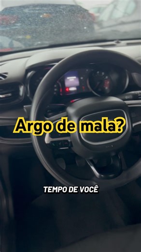 Fiat Cronos 1.3 with gearbox, available.