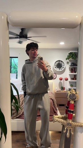 Malachi Barton: Latest Updates and Edits from Social Media