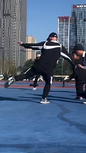 2.4M views · 33K reactions | Daily Dribble May Trick Skills Challenge 略 Tutorial|Episode 34| #football #danielauthur #skills #soccer #reelsfb | Daniel Authur10 | Facebook