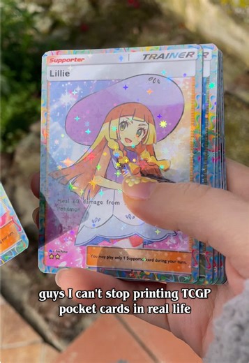 Impresionando tarjetas TCGP de Pokémon en la vida real