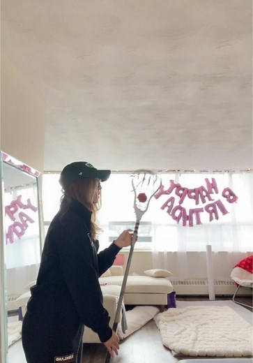 attempting to learn lacrosse 🥍 HELP 😂