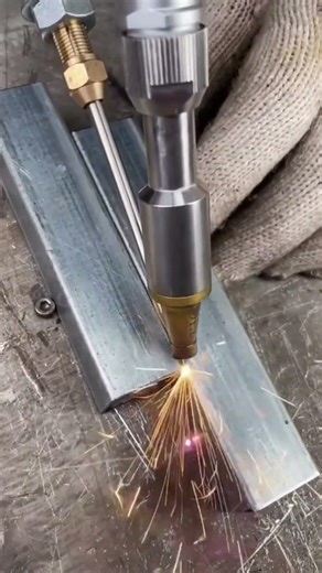 ⚙️🧰Úplne nový aktualizovaný digitálny prenosný zvárací stroj_B