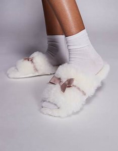 Boux Avenue plush bow slider in ivory | ASOS