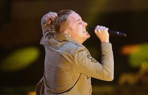 Elhunyt Siklósi Örs, az AWS énekese