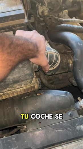 Cuerpo de aceleración sucio: por qué tu auto vibra y pierde potencia