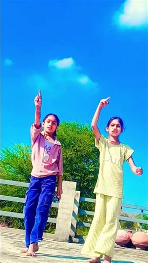 hay hay Main Mar Java bin#bollywood#song #youtubeshorts #dance #shortvideo #nidhi #tanwar #youtuber