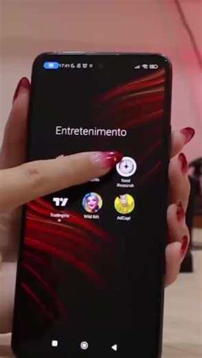 🎥 Transforme sua TV em uma tela inteligente! Com o Screencaster HDMI, espelhe YouTube, Netflix, Instagram, TikTok, fotos e vídeos direto do seu celular para a TV com qualidade HD e sem complicação! 📺✨ ✅ Compatível com Android, iPhone, tablets e notebooks ✅ Ideal para filmes, jogos, chamadas em vídeo e apresentações ✅ Conexão fácil via Wi-Fi – sem necessidade de cabos ✅ Leve, portátil e perfeito para levar a qualquer lugar! 🔥 Leve a experiência do celular para a telona da sua TV em segundos! G