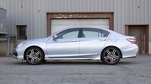 2017 Honda Accord V6 Touring | Why Buy?