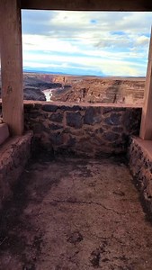 This is Arizona?! 🌵❄️ Snowy peaks, desert heat, secret swimming holes, and boat days on the lake. All in one state. Tag someone who had no idea Arizona looked like this 😲👇 #WelcomeToArizona #HiddenGems #Travel #BucketList #NatureLovers #ExplorePage | Welcome to Arizona