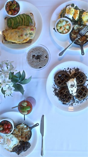 Stay. Dine. Enjoy 🍽️ Molly Pitcher Inn. #MollyPitcherInn #OysterPointHotel #RedBank #NJHotels #BestOfNJ #MonmouthCounty #Getaway #SnowDay #WaterfrontViews | Molly Pitcher Inn