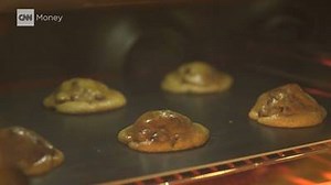 This oven knows what's in it, how to cook it, and texts you when it's done: http://cnnmon.ie/1oVA8WZ | CNN Business