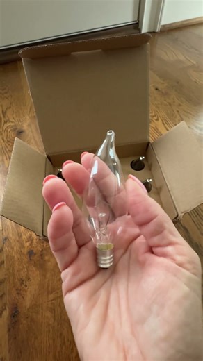 Review: Dimmable E12 Candleabra Bulbs #lightbulbs #amazon #amazonhome #lightbulb