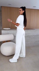 💢💢 Newcollection‼️ Novi pamučni model u prodaji‼️ 🔸Cena: 1700din.💢 . Boja:crni maslinasti sivi roze braon bež plava kapućino beli Materijal:pamuk . 📩 Pišite nam za sve informacije i porudžbine putem DM-a. Dostava u roku od 1-3 dana | Mystic butik