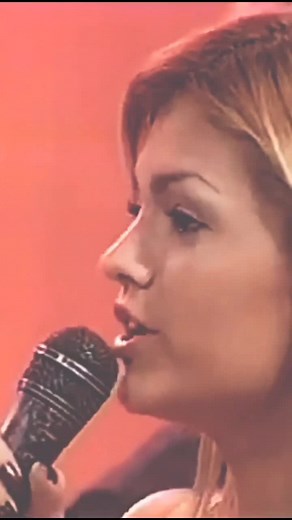 Mekano, Chile, 2002. ✨ #kellykey #mekano #chile #nostalgia #musica #babababy #foryoupage #anitta #pop #TudumRemixChallenge #fy #2000s #lgbt #viral