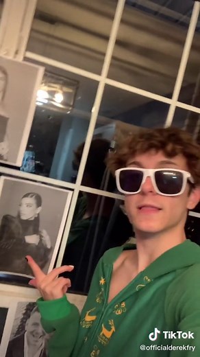 I think I need therapy @larrayeeee #cancelled