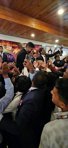 On the move of success !! #amitdubey #awpl #directselling ##success #motivationalspeaker | Dr. Amit Dubey